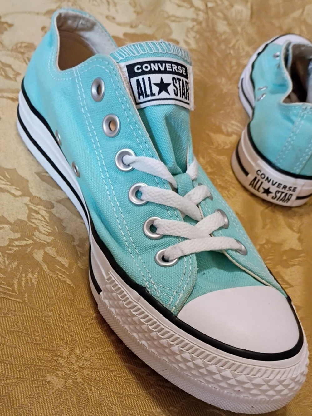 CONVERSE All Star Low Top Sneakers in Aqua . Women's 7.5 Men's 5.5 - Picture 2 of 10